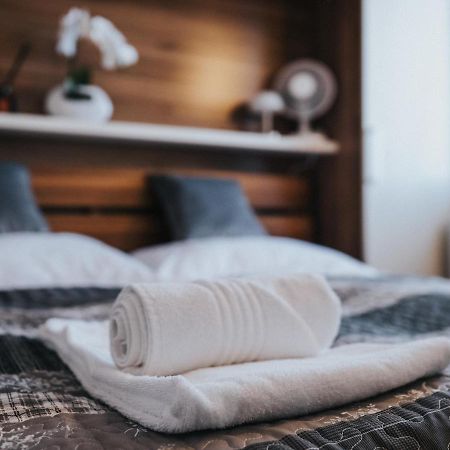 Hotel Horse Riding - Jezdecky Areal Tršice Eksteriør billede